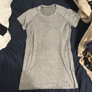 Lululemon swiftly-size 6